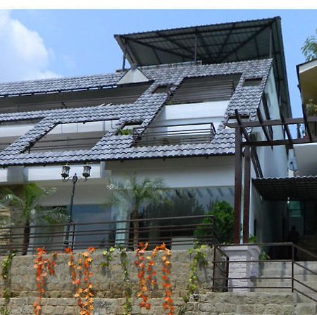 Hotel The Exotica Dharamsala Zewnętrze zdjęcie