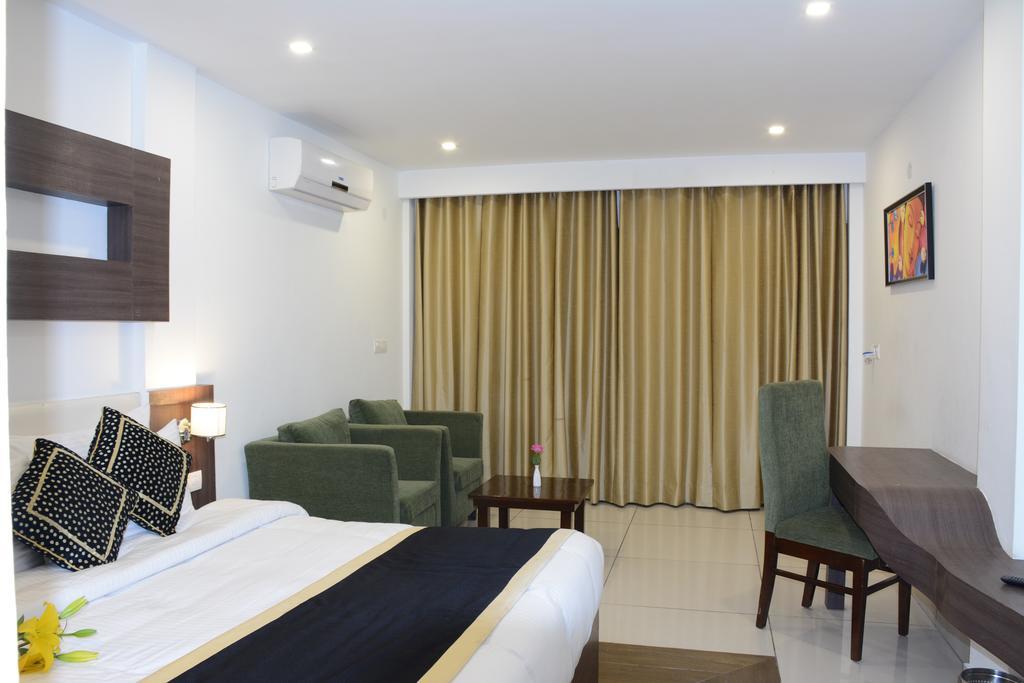 Hotel The Exotica Dharamsala Zewnętrze zdjęcie