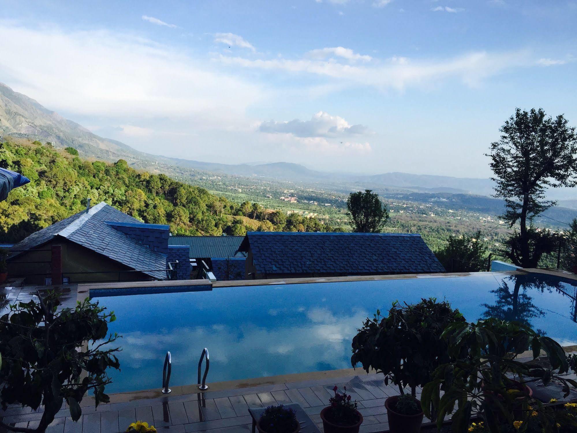 Hotel The Exotica Dharamsala Zewnętrze zdjęcie