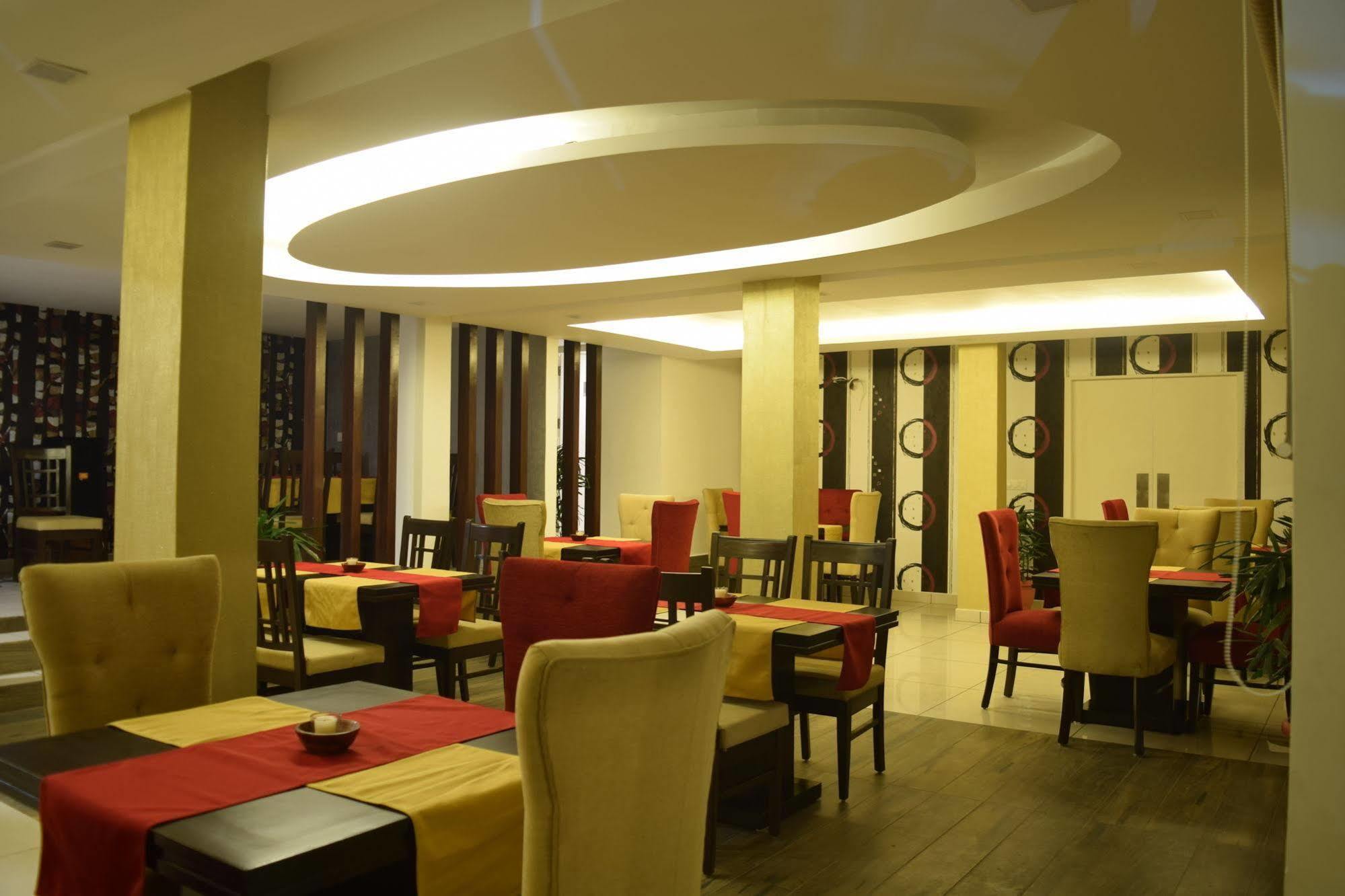 Hotel The Exotica Dharamsala Zewnętrze zdjęcie