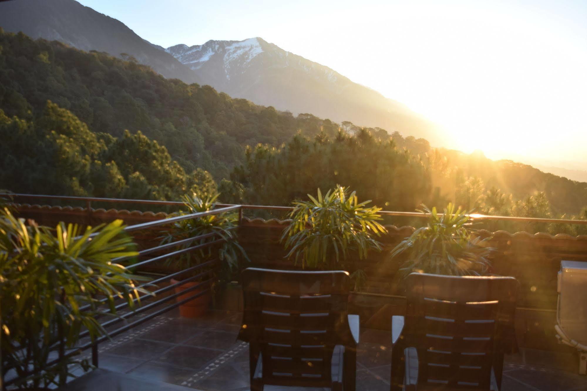 Hotel The Exotica Dharamsala Zewnętrze zdjęcie